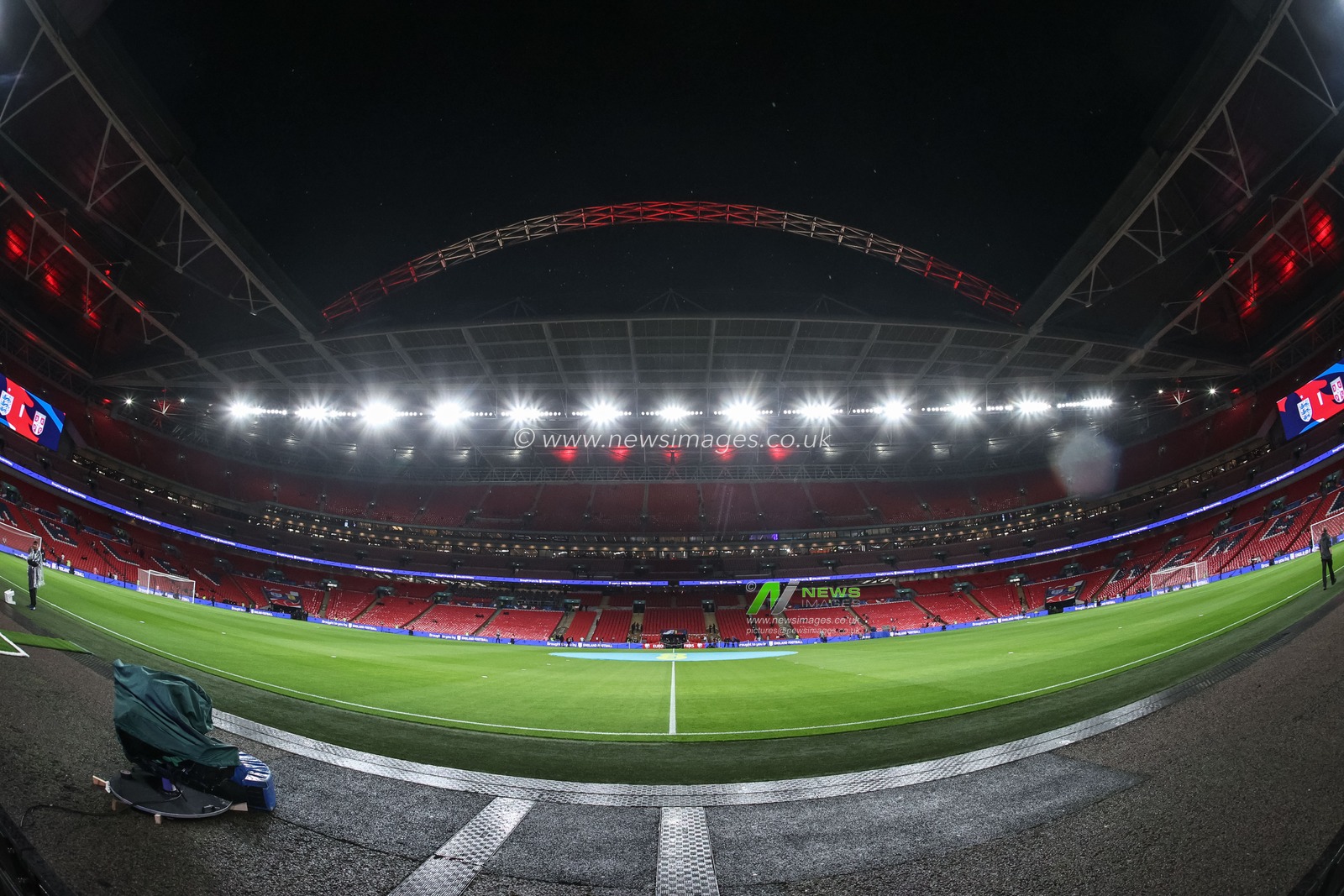A general view of Wembley Stadium during the FIFA World Cup Qualifiers round 9 match England vs Serbia at Wembley Stadium, London, United Kingdom, 13th November 2025

(Photo by Alfie Cosgrove/News Images)

*** GER AUT SUI OUT ***