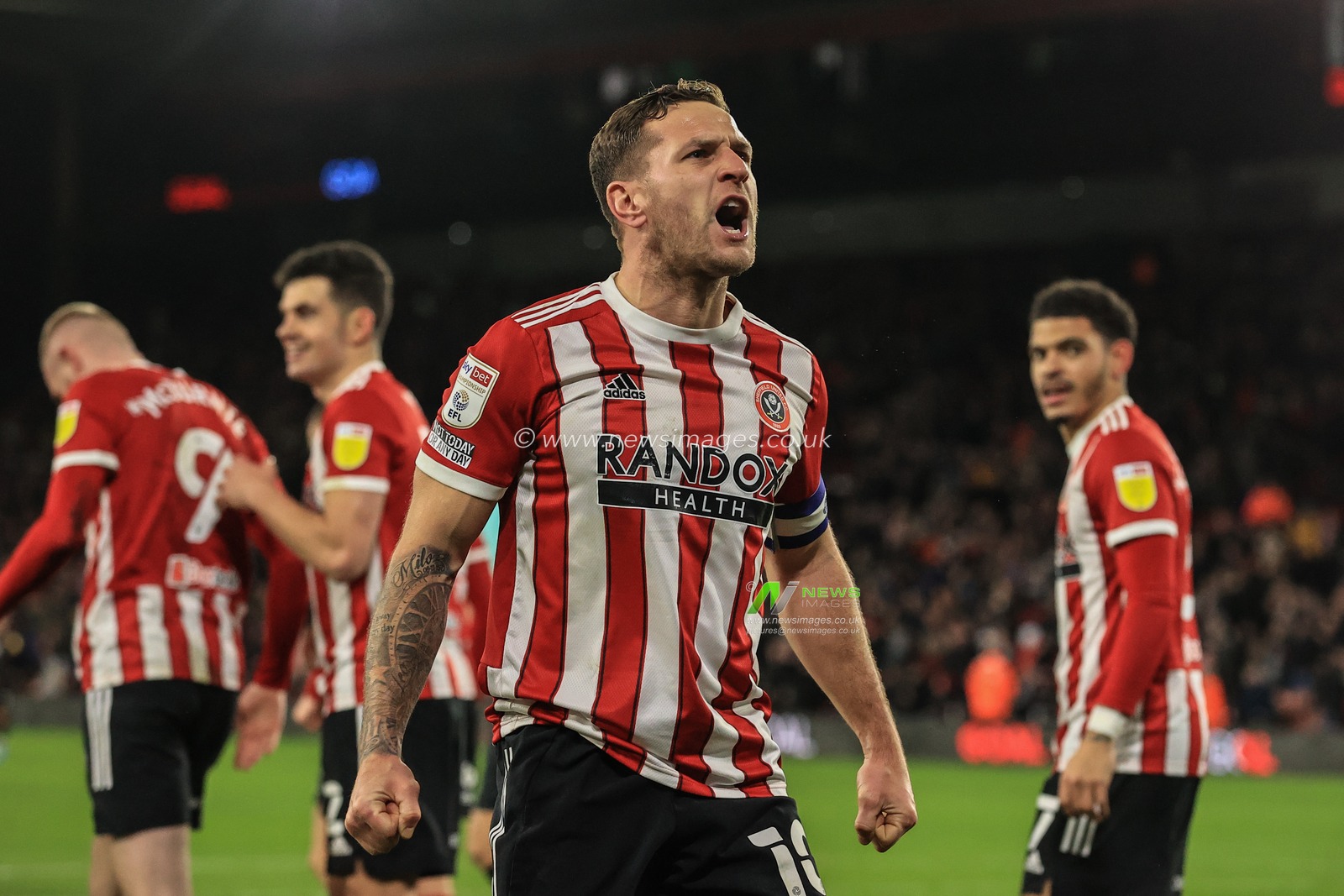 Billy Sharp #10 of Sheffield United scores to make it 2-0