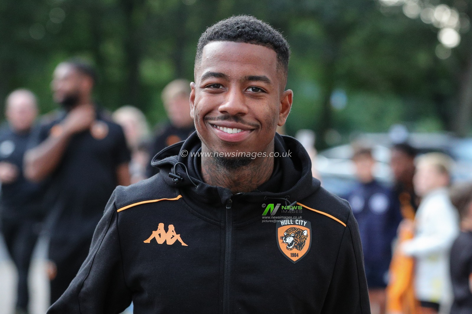 Jason Eyenga-Lokilo #22 of Hull City arrives at The MKM Stadium ahead of the Sky Bet Championship match Hull City vs Coventry City at MKM Stadium, Hull, United Kingdom, 15th September 2023

(Photo by James Heaton/News Images)