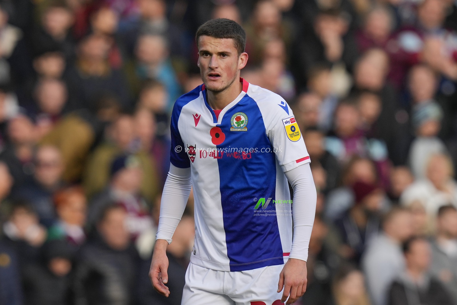 Jack Vale #29 of Blackburn Rovers during the Sky Bet Championship match Burnley vs Blackburn Rovers at Turf Moor, Burnley, United Kingdom, 13th November 2022

(Photo by Steve Flynn/News Images)