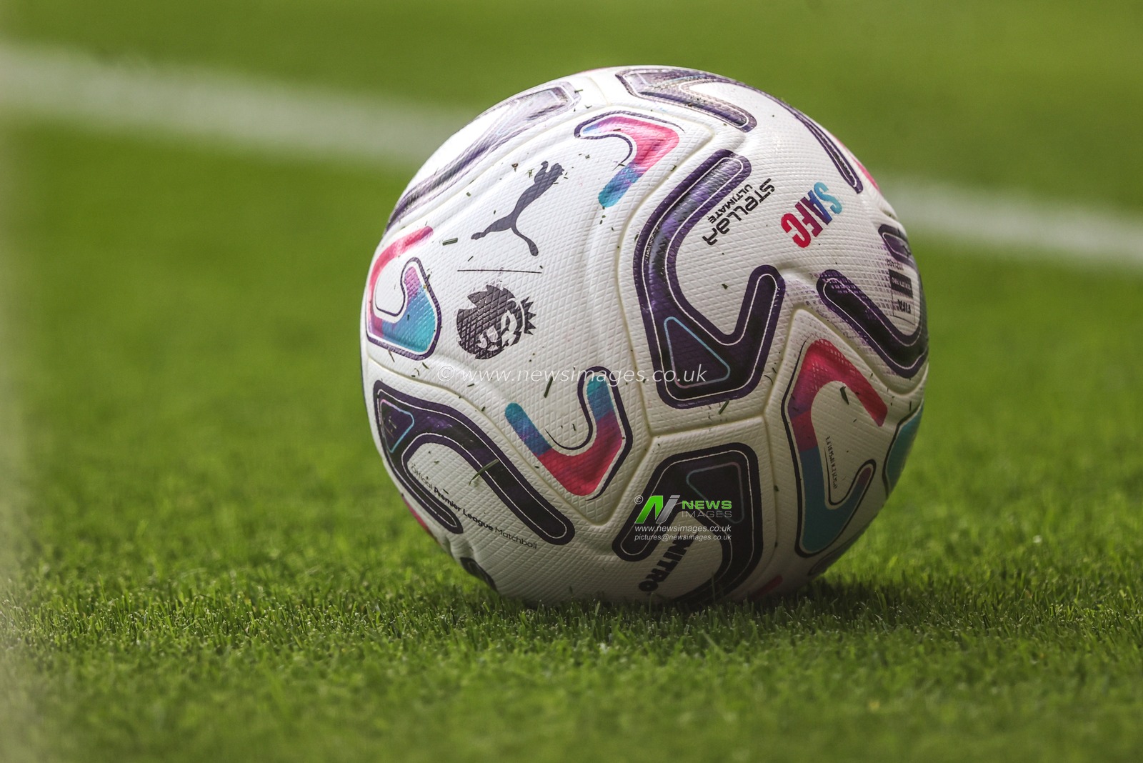 The Premier League match ball during the Premier League match Sunderland vs Fulham at Stadium Of Light, Sunderland, United Kingdom on 30 August 2026

(Photo by Alfie Cosgrove/News Images)