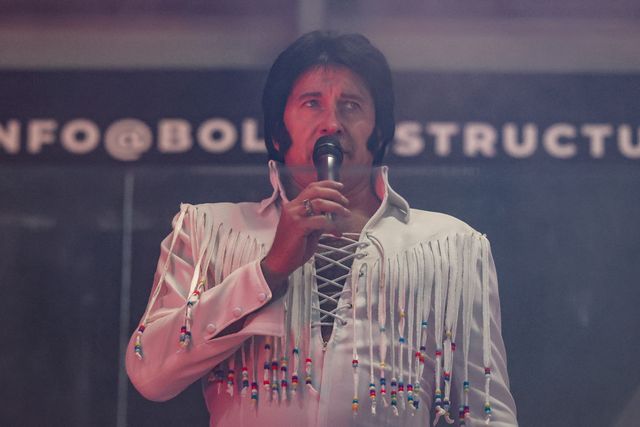 An Elvis Presley tribute during the Betfred Super League play-off Eliminator 1 match Leigh Leopards vs Wakefield Trinity at Progress With Unity Stadium, Leigh, United Kingdom, 26th September 2025

(Photo by Alfie Cosgrove/News Images)