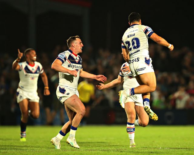 Betfred Super League round 20 Wakefield Trinity v Leeds Rhinos