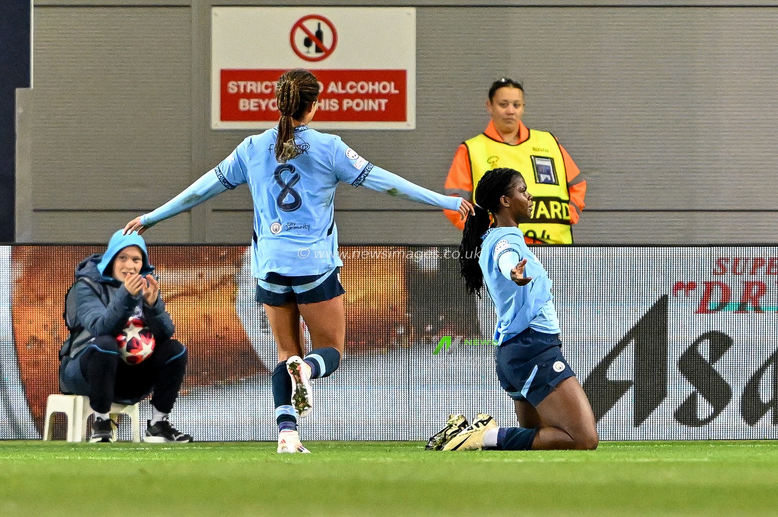 Khadija Shaw of Manchester City Women celebrates her goal to make it 2-0 during the UEFA Women's Champions League match  - Group D - Manchester City vs Barcelona at Manchester City Academy Stadium, Manchester, United Kingdom, 9th October 2024

(Photo by Cody Froggatt/News Images)
