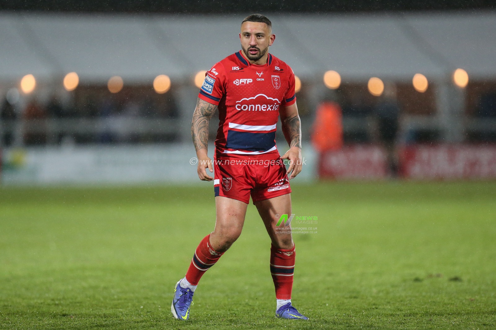 Elliot Minchella #17 of Hull KR during the game