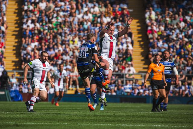 Dan Cole of Leicester Tigers charges down Finn Russell of Bath during the Gallagher Premiership Play-off Final 2025 Bath Rugby v Leicester Tigers at Allianz Stadium, Twickenham, United Kingdom, 14th June 2025

(Photo by Craig Evans/News Images)