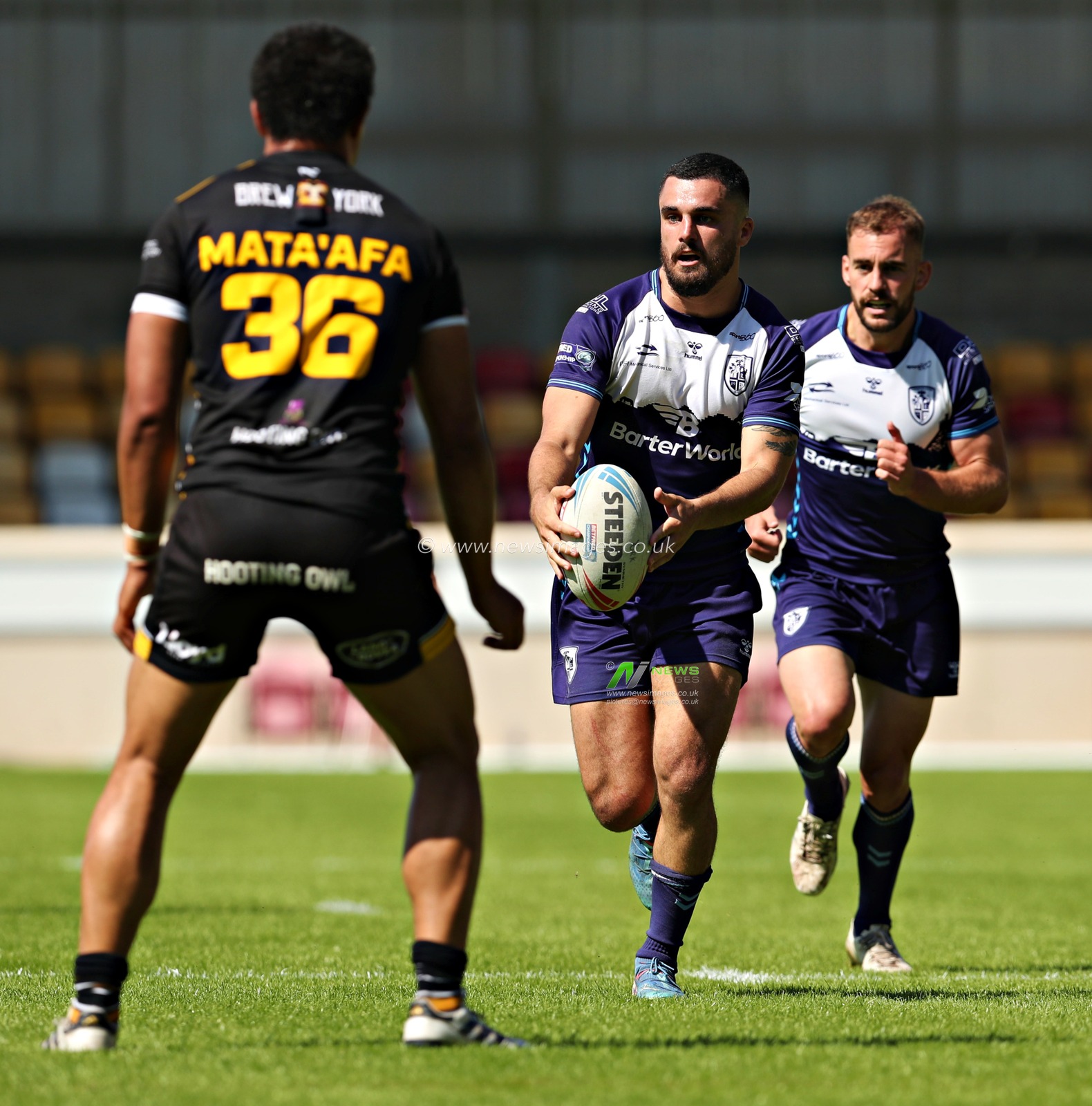 Caleb Aekins of Featherstone Rovers during the Betfred Championship match York City Knights vs Featherstone Rovers at LNER Community Stadium, York, United Kingdom, 29th June 2025(Photo by Sam Eaden/News Images)