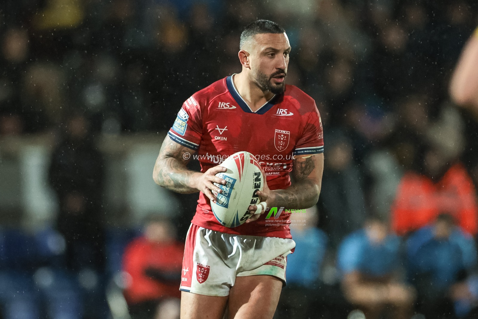 Elliot Minchella of Hull KR with the ball during the Betfred Super League Round 1 match York Knights vs Hull KR at LNER Community Stadium, Lincoln, United Kingdom on 12 February 2026

(Photo by Mark Cosgrove/News Images)