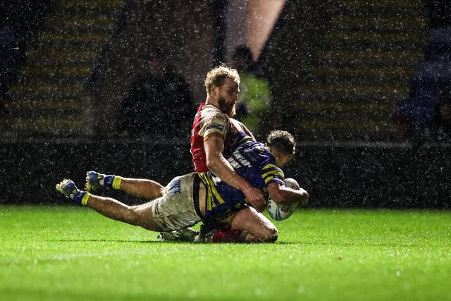 Cai Taylor-Wray of Warrington Wolves goes over for a try during the Betfred Challenge Cup match Warrington Wolves vs Sheffield Eagles at The Halliwell Jones Stadium, Warrington, United Kingdom on 06 February 2026

(Photo by Alfie Cosgrove/News Images)