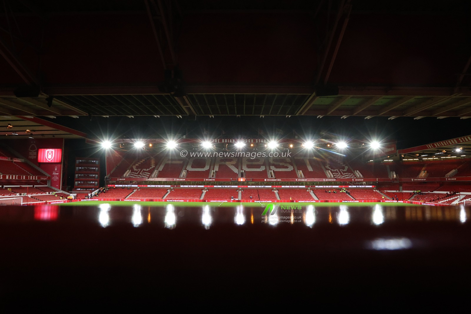 A general view of City Ground ahead of the Premier League match Nottingham Forest vs Everton at City Ground, Nottingham, United Kingdom, 30th December 2025

(Photo by Alfie Cosgrove/News Images)

*** GER AUT SUI OUT ***