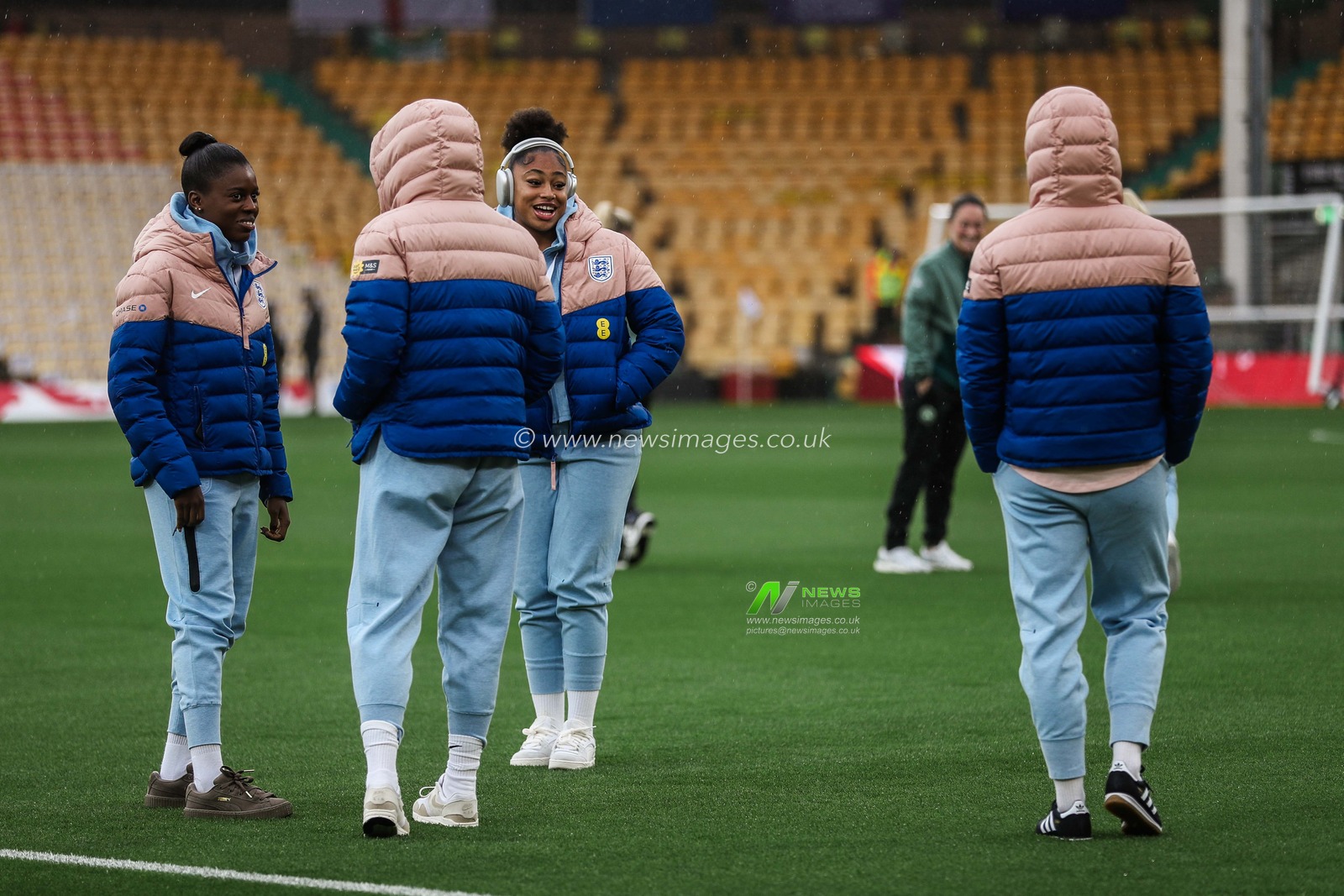 England players take to the field prior to the UEFA Women's Championship Qualifiers - Group 3 match England Women vs Ireland Women at Carrow Road, Norwich, United Kingdom, 12th July 2024

(Photo by Izzy Poles/News Images)