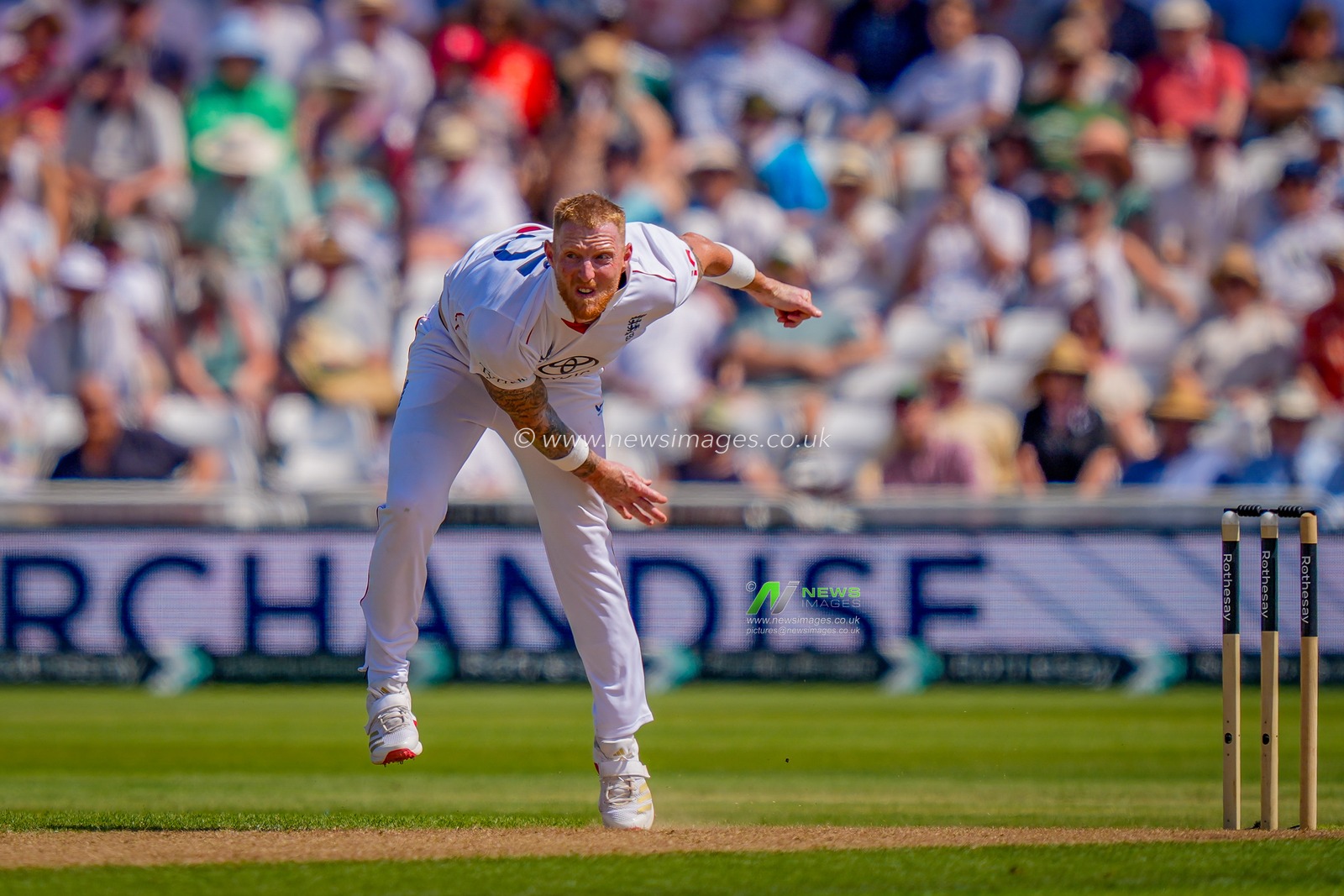 England captain Ben Stokes delivers the ball during the 3rd Rothesay Test Match Day 1 match England vs New Zealand at Trent Bridge, Nottingham, United Kingdom on 25 June 2026

(Photo by Maynard Manyowa/News Images)