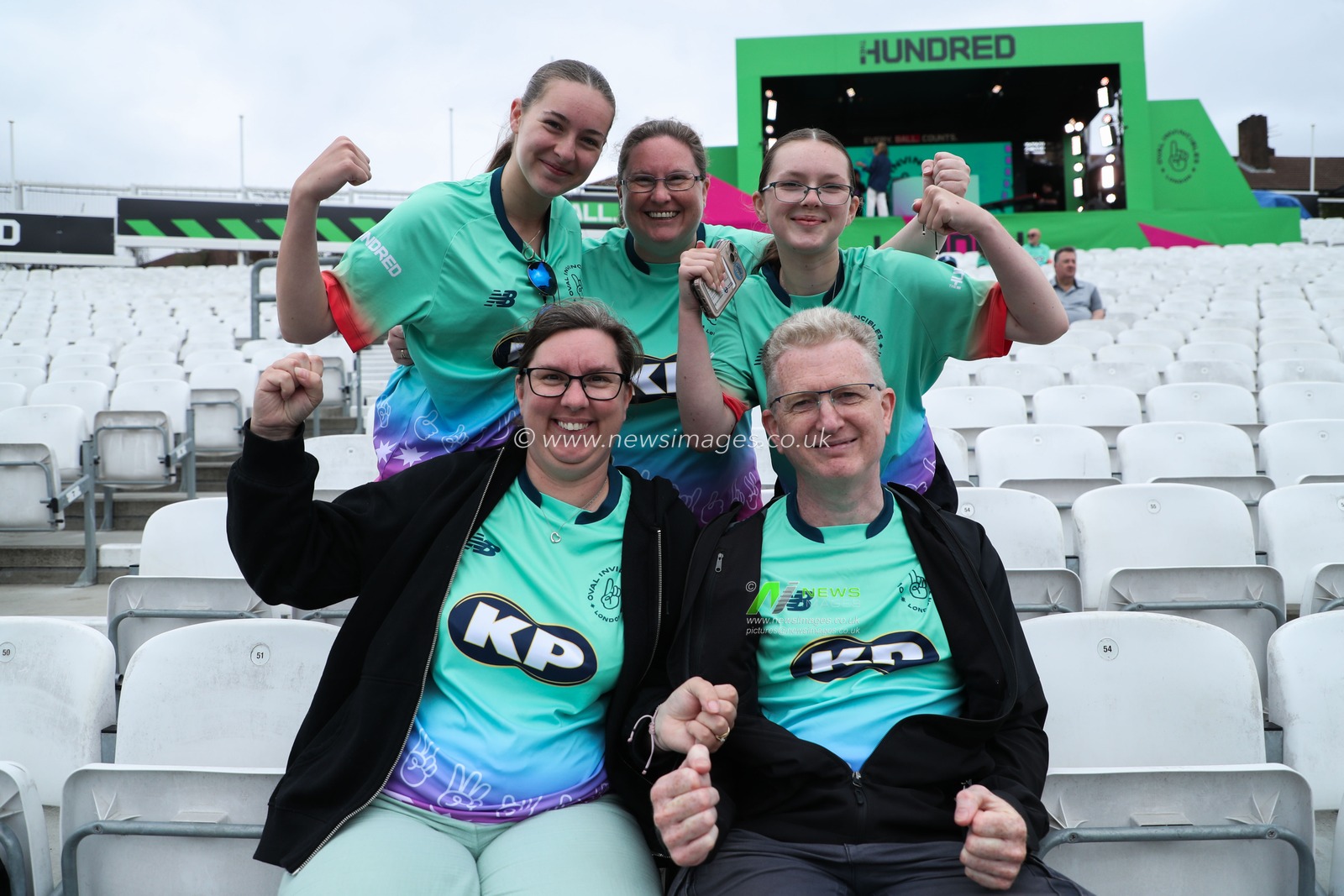 Fans enjoy the pre-match atmosphere prior to the The Hundred match Oval Invincibles Women vs Southern Brave Women at The Kia Oval, London, United Kingdom, 8th August 2024

(Photo by Izzy Poles/News Images)