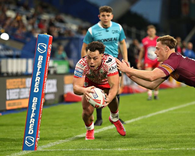 Betfred Super League Huddersfield Giants v Leigh Leopards