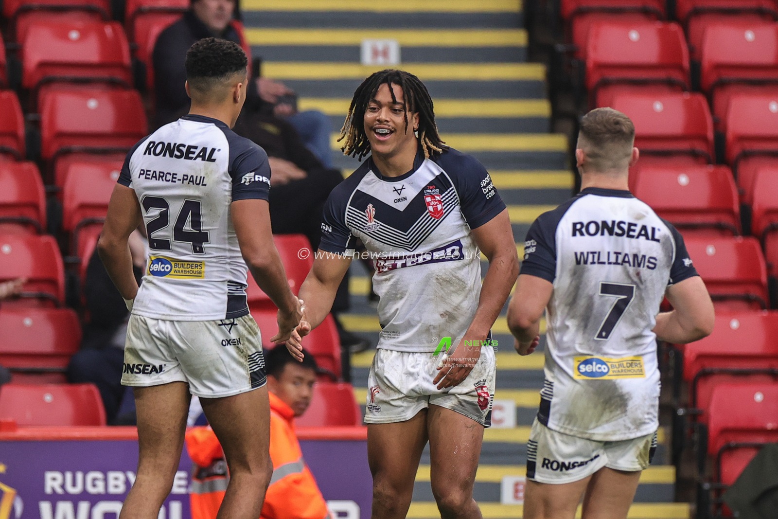 Dom Young of England celebrates his try during the Rugby League World Cup 2021 match England vs Greece at Bramall Lane, Sheffield, United Kingdom, 29th October 2022

(Photo by Mark Cosgrove/News Images)
