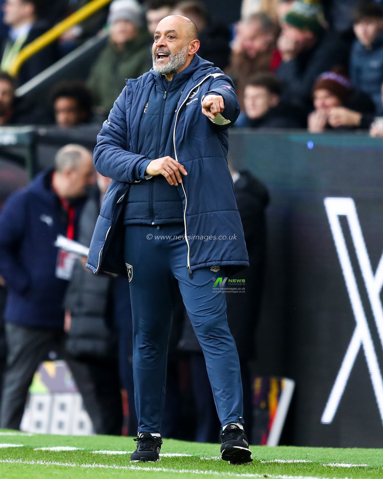 Nuno Espirito Santo manager of West Ham United during the Premier League match Burnley vs West Ham United at Turf Moor, Burnley, United Kingdom on 07 February 2026

(Photo by Jorge Horsted/News Images)