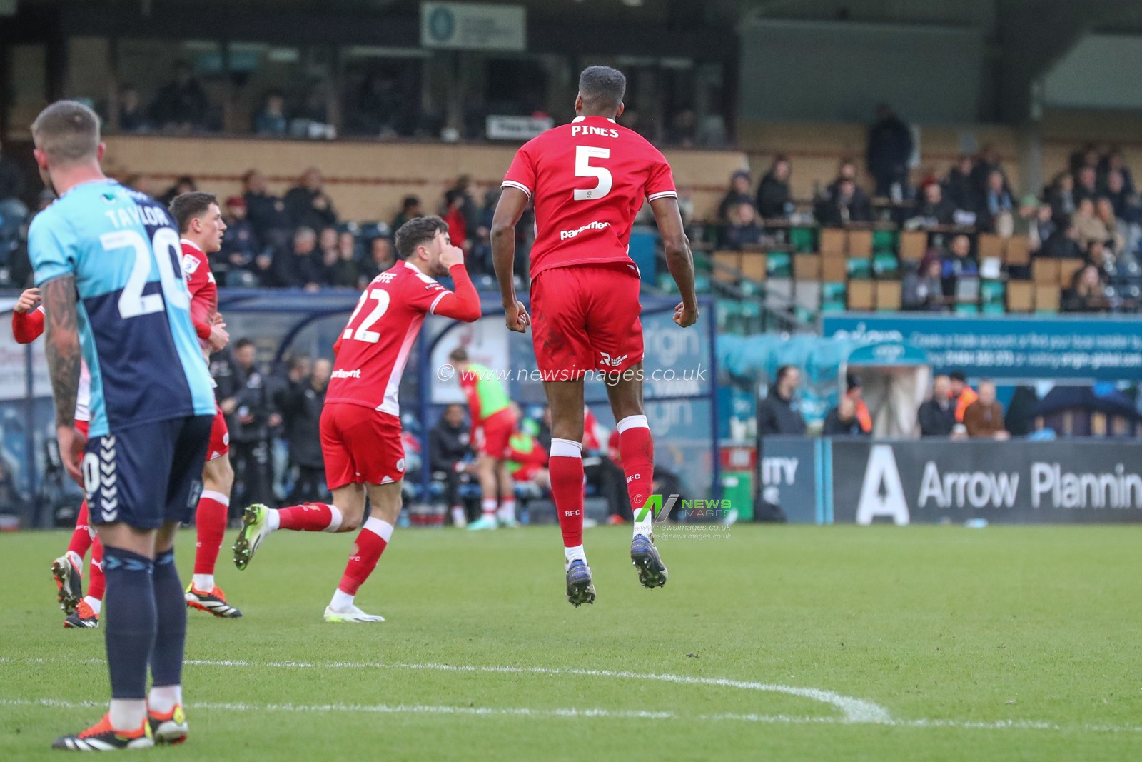 Donovan Pines of Barnsley celebrates his goal to make it 2-2 during the Sky Bet League 1 match Wycombe Wanderers vs Barnsley at Adams Park, High Wycombe, United Kingdom, 2nd March 2024

(Photo by Alfie Cosgrove/News Images)