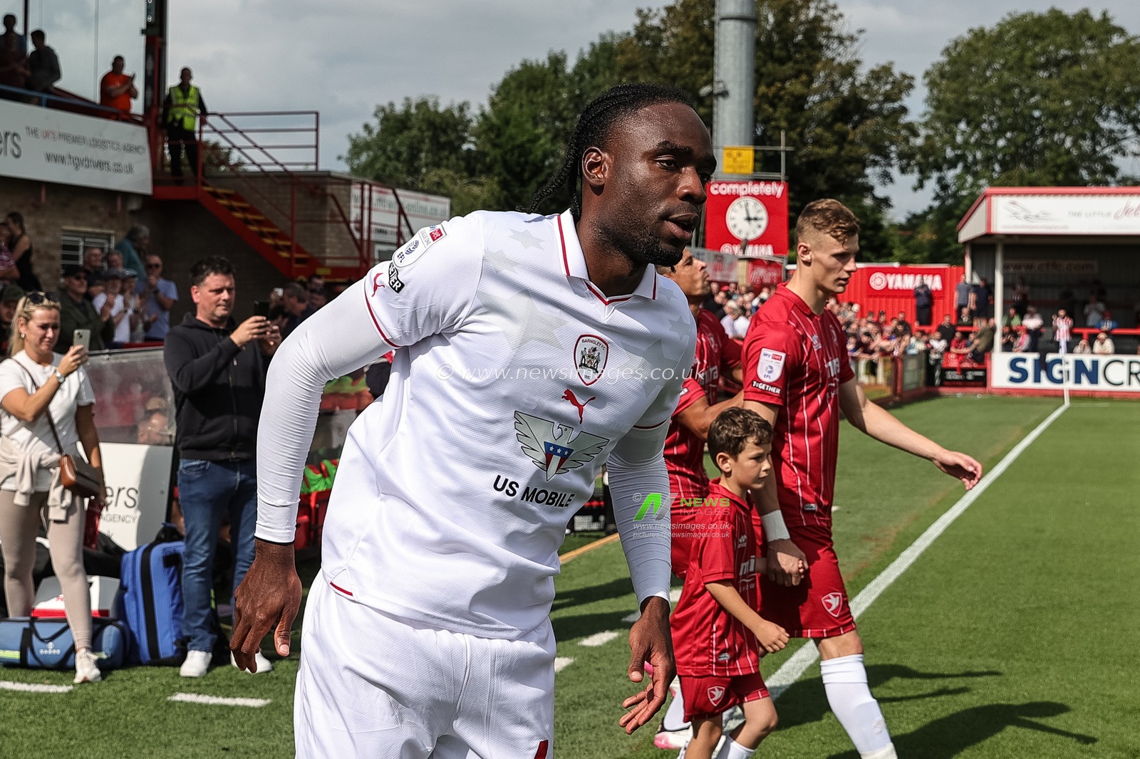 Devante Cole #44 of Barnsley during the Sky Bet League 1 match Cheltenham Town vs Barnsley at The Jonny-Rocks Stadium, Cheltenham, United Kingdom, 2nd September 2023

(Photo by Mark Cosgrove/News Images)