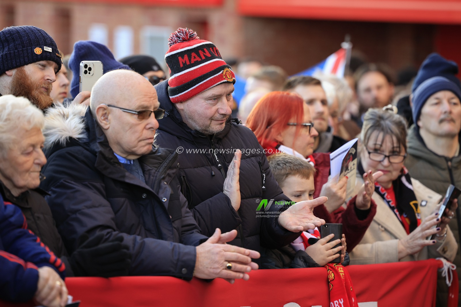 United fans in attendance as Manchester United mark the 65th anniversary of the Munich Air Disaster at Old Trafford, Manchester, United Kingdom, 6th February 2023

(Photo by Conor Molloy/News Images)