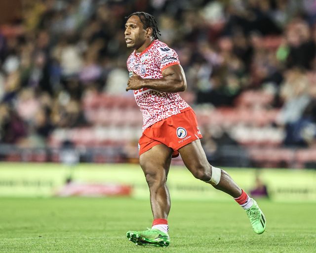 Edwin Ipape of Leigh Leopards during the Betfred Super League round 25 match Leigh Leopards vs Castleford Tigers at Leigh Sports Village, Leigh, United Kingdom, 28th August 2025

(Photo by Alfie Cosgrove/News Images)