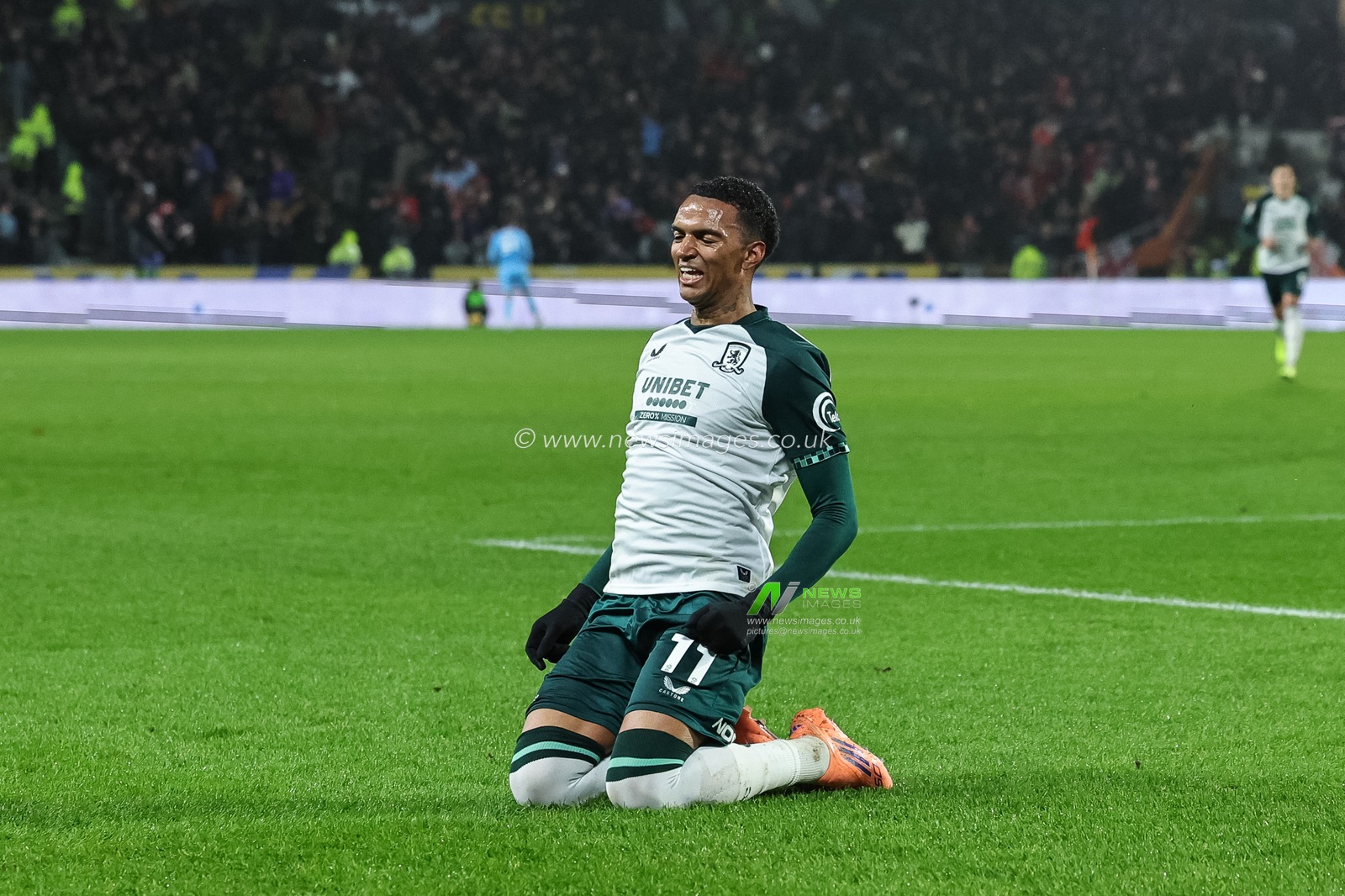 Morgan Whittaker of Middlesbrough celebrates his goal to make it 0-3 during the Sky Bet Championship match Hull City vs Middlesbrough at MKM Stadium, Hull, United Kingdom, 5th December 2025

(Photo by Mark Cosgrove/News Images)

*** GER AUT SUI OUT ***