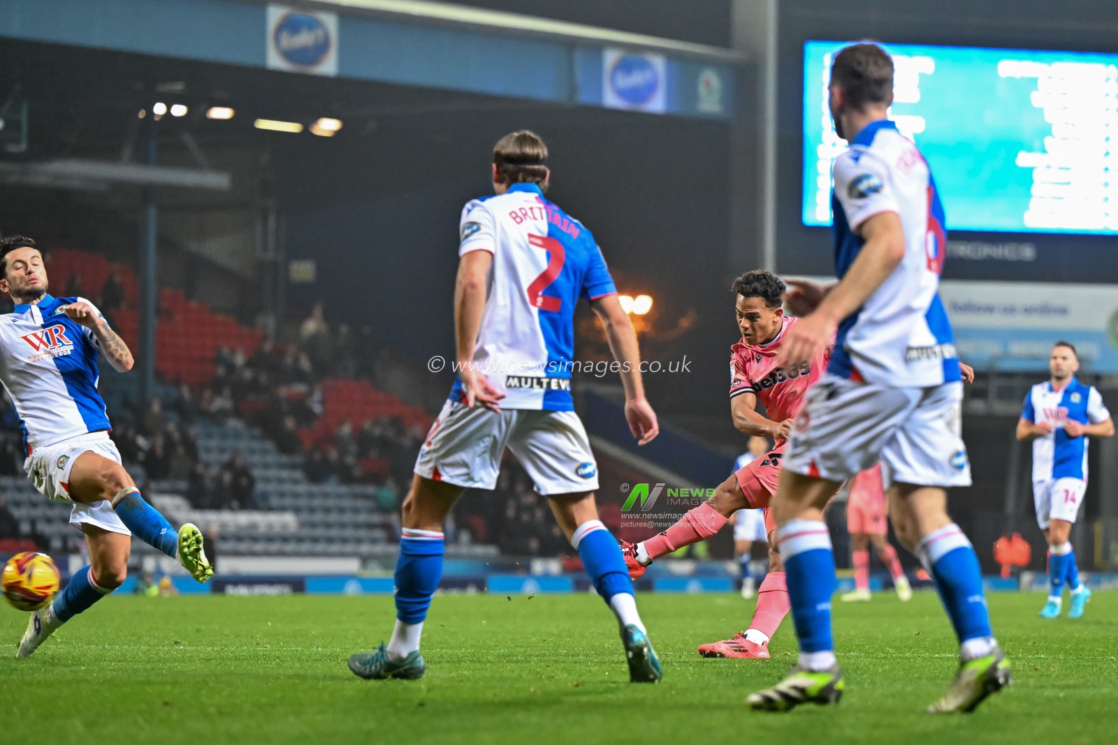 Million Manhoef of Stoke City scores a goal to make it 0-1 Stoke during the Sky Bet Championship match Blackburn Rovers vs Stoke City at Ewood Park, Blackburn, United Kingdom, 6th November 2024

(Photo by Cody Froggatt/News Images)