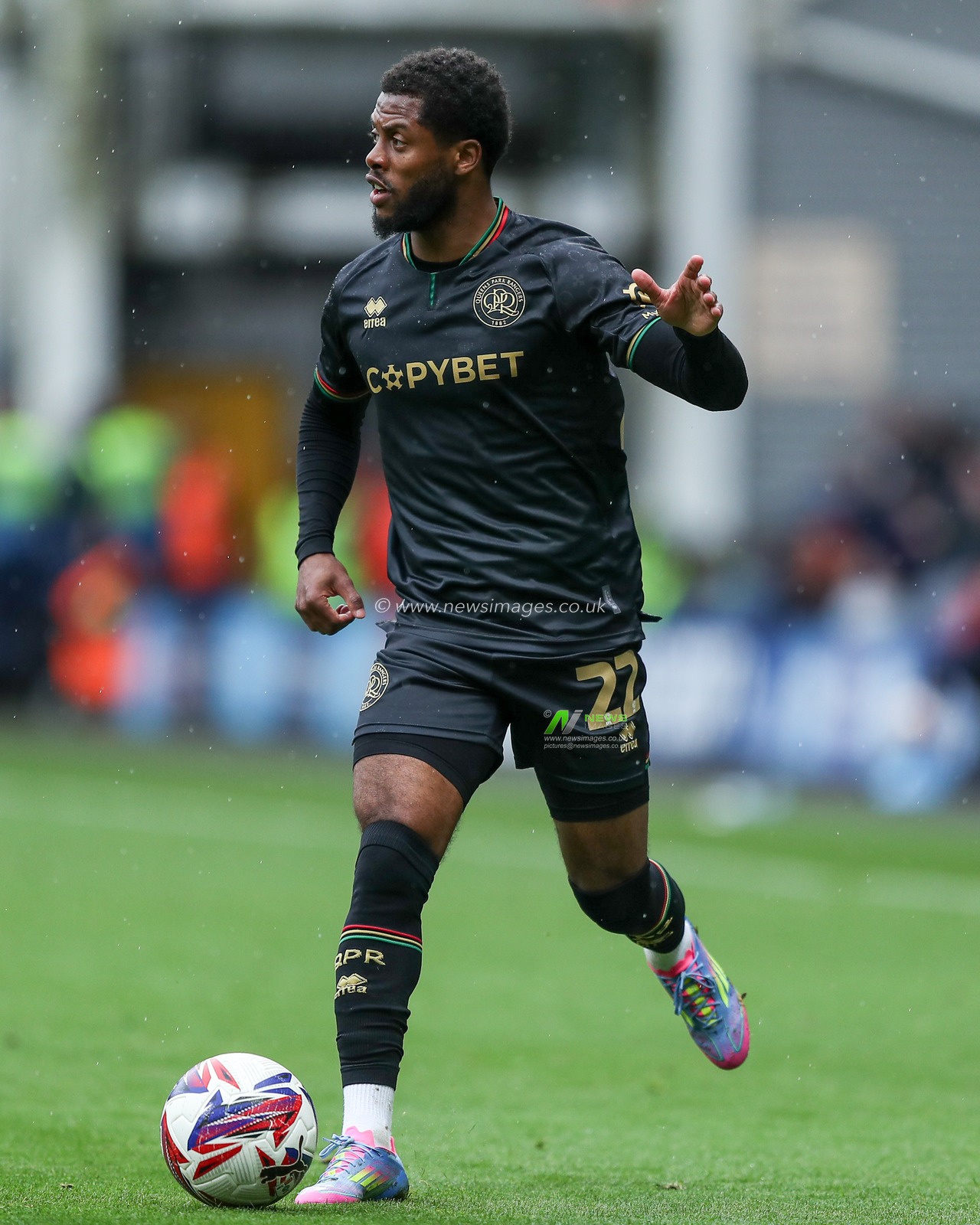 Daniel Bennie of Queens Park Rangers during the Sky Bet Championship match Preston North End vs Queens Park Rangers at Deepdale, Preston, United Kingdom, 18th April 2025

(Photo by Jorge Horsted/News Images)