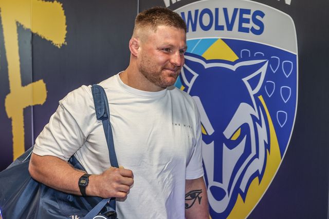 Luke Yates of Warrington Wolves arrives during the Betfred Super League Round 22 match Warrington Wolves vs Catalans Dragons at Halliwell Jones Stadium, Warrington, United Kingdom, 14th August 2025

(Photo by Alfie Cosgrove/News Images)