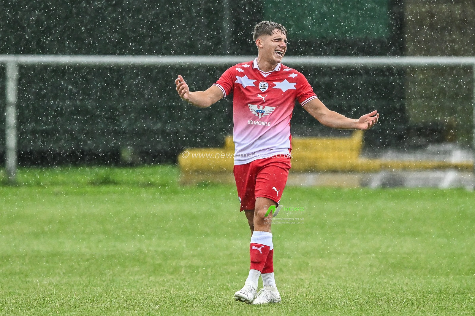 Pre-season friendly match AFC Fylde vs Barnsley at Mill Farm, Fylde, United Kingdom, 8th July 2023

(Photo by Craig Thomas/News Images)