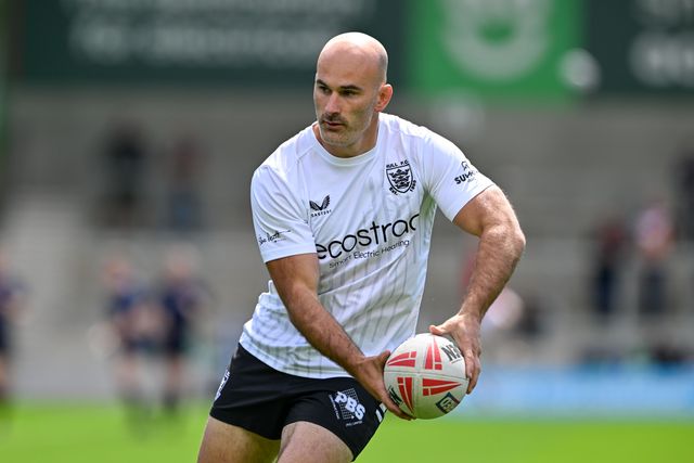 Danny Houghton Hull FC warms up ahead of the Betfred Super League Round 16 match Salford Red Devils vs Hull FC at Salford Community Stadium, Eccles, United Kingdom, 7th July 2024

(Photo by Cody Froggatt/News Images)