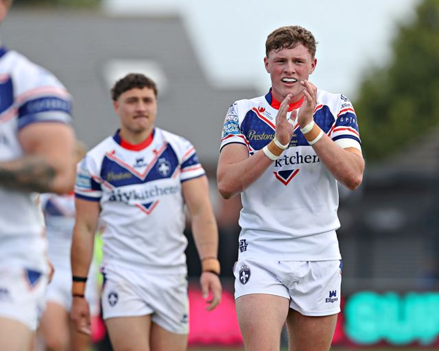 Betfred Super League Wakefield Trinity v Salford Red Devils