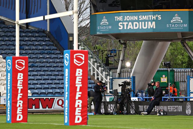 Betfred Super League Huddersfield Giants v Leigh Leopards