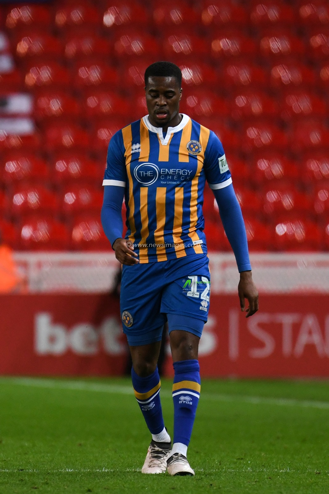 15th January 2019, Bet 365 Stadium, Stoke-on-Trent, England; Emirates FA Cup, 3rd Round replay, Stoke City vs Shrewsbury Town ; Fejiri Okenabirhie (12) of Shrewsbury Town during the game


Credit: Richard Long/News Images

English Football League images are subject to DataCo Licence