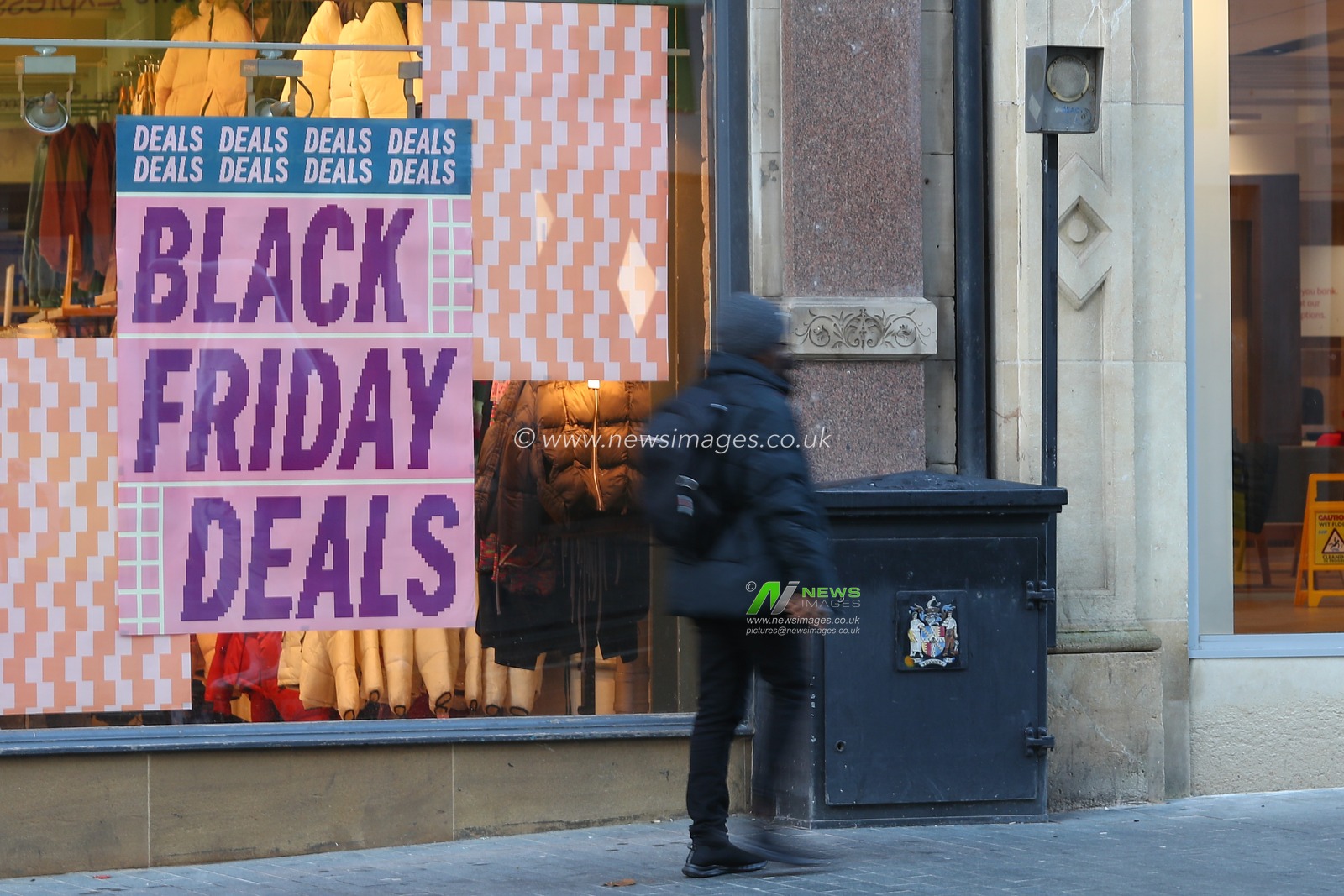 Black Friday Shoppers in Birmingham at Birmingham City Centre, Brimingham, United Kingdom, 25th November 2022

(Photo by Gareth Evans/News Images)