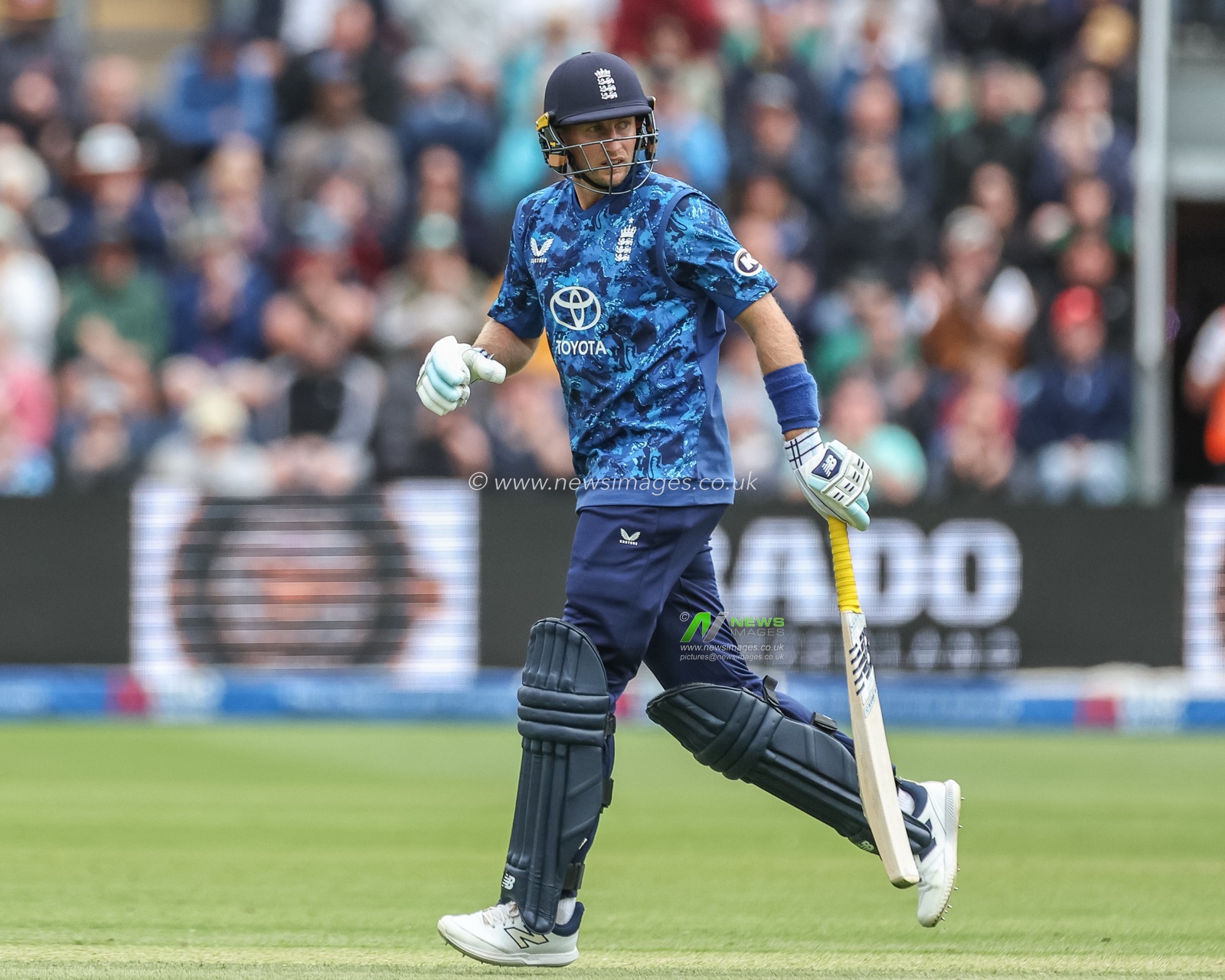 Joe Root of England makes two runs during the 2nd Metro Bank ODI England v West Indies at Sophia Gardens Cricket Ground, Cardiff, United Kingdom, 1st June 2025

(Photo by Mark Cosgrove/News Images)