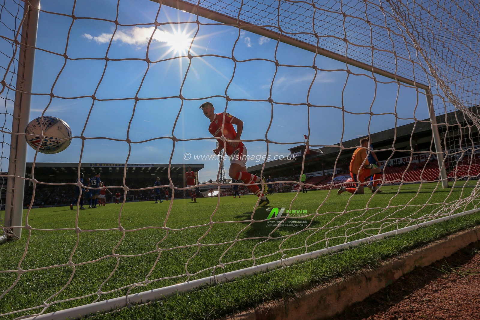 1st September 2018, Oakwell, Barnsley, England; Sky Bet League One, Barnsley v Gillingham ; Kieffer Moore (19) of Barnsley scores a penalty to make it 2-0