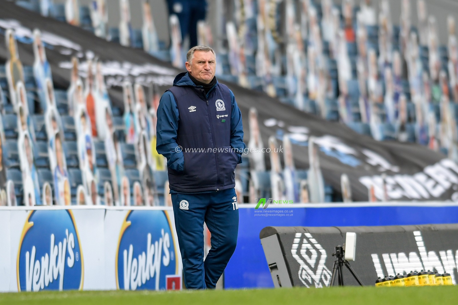 Tony Mowbray manager of Blackburn Rovers watches the game from the technical area