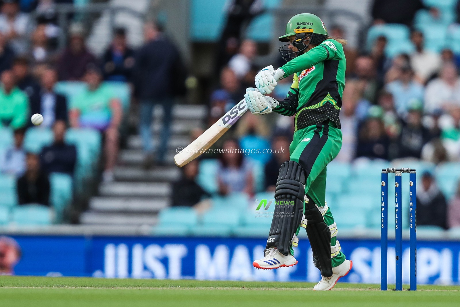 Smriti Mandhana of Southern Brave hits the ball for four runs during the The Hundred match Oval Invincibles Women vs Southern Brave Women at The Kia Oval, London, United Kingdom, 8th August 2024

(Photo by Izzy Poles/News Images)