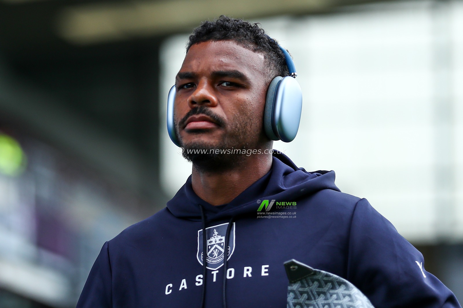 Lyle Foster of Burnley arrives at stadium ahead of the Premier League match Burnley vs Sunderland at Turf Moor, Burnley, United Kingdom, 23rd August 2025

(Photo by Jorge Horsted/News Images)
