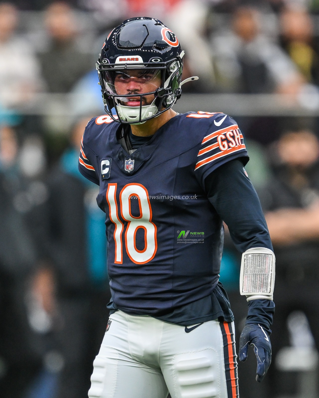 Caleb Williams of the Chicago Bears during the Week 6 match Chicago Bears vs Jacksonville Jaguars at Tottenham Hotspur Stadium, London, United Kingdom, 13th October 2024

(Photo by Craig Thomas/News Images)