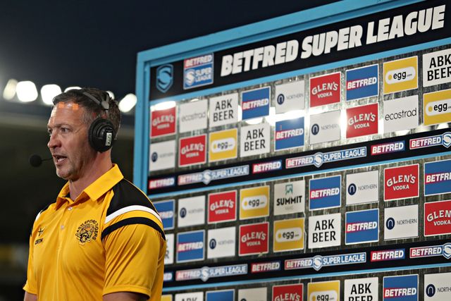 Betfred Super League Round 14 Hull FC v Castleford Tigers