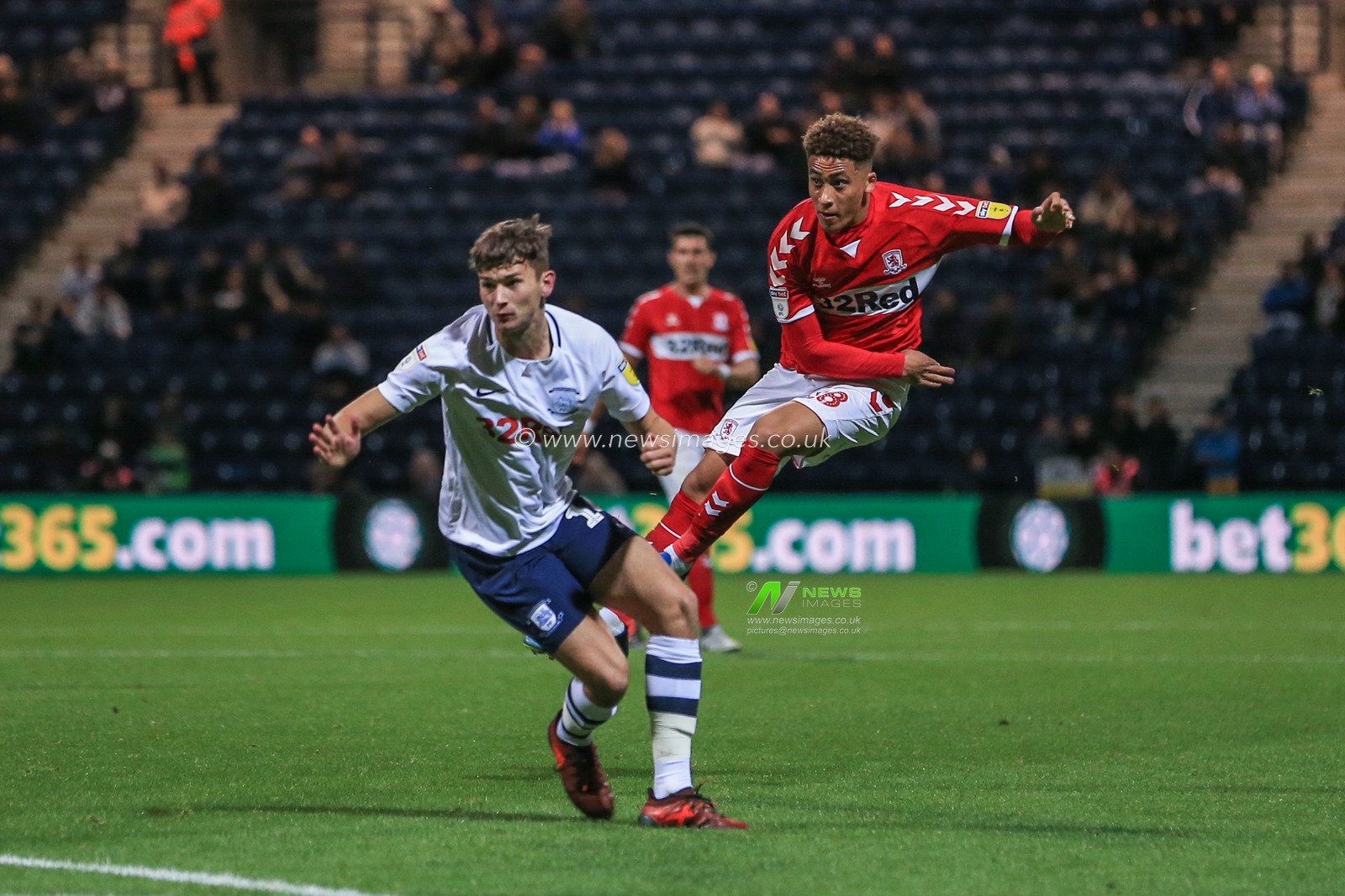 25th September 2018, Deepdale, Preston, England; Carabao EFL Cup, Third round, Preston North End vs Middlesbrough ;    Marcus Tavernier (28) of Middlesbrough scores to make it  2-2

Credit: Mark Cosgrove/News Images

English Football League images are subject to DataCo Licence
