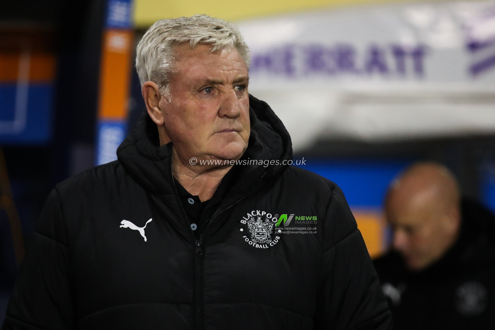 Steve Bruce head coach of Blackpool during the Sky Bet League 1 match Shrewsbury Town vs Blackpool at Croud Meadow, Shrewsbury, United Kingdom, 4th December 2024

(Photo by Gareth Evans/News Images)