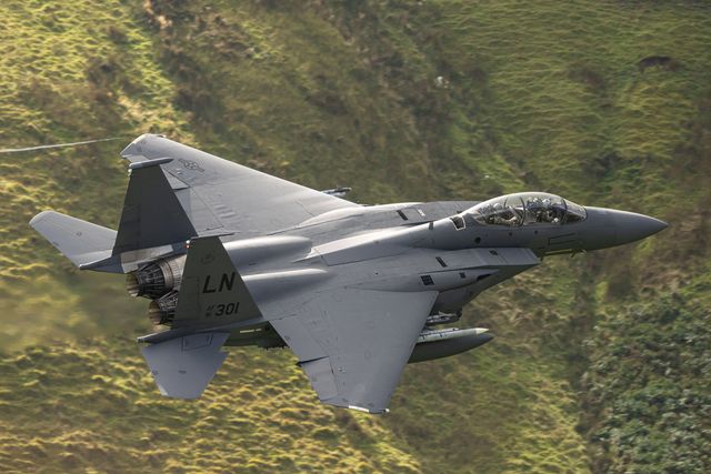 General flying at Mach Loop