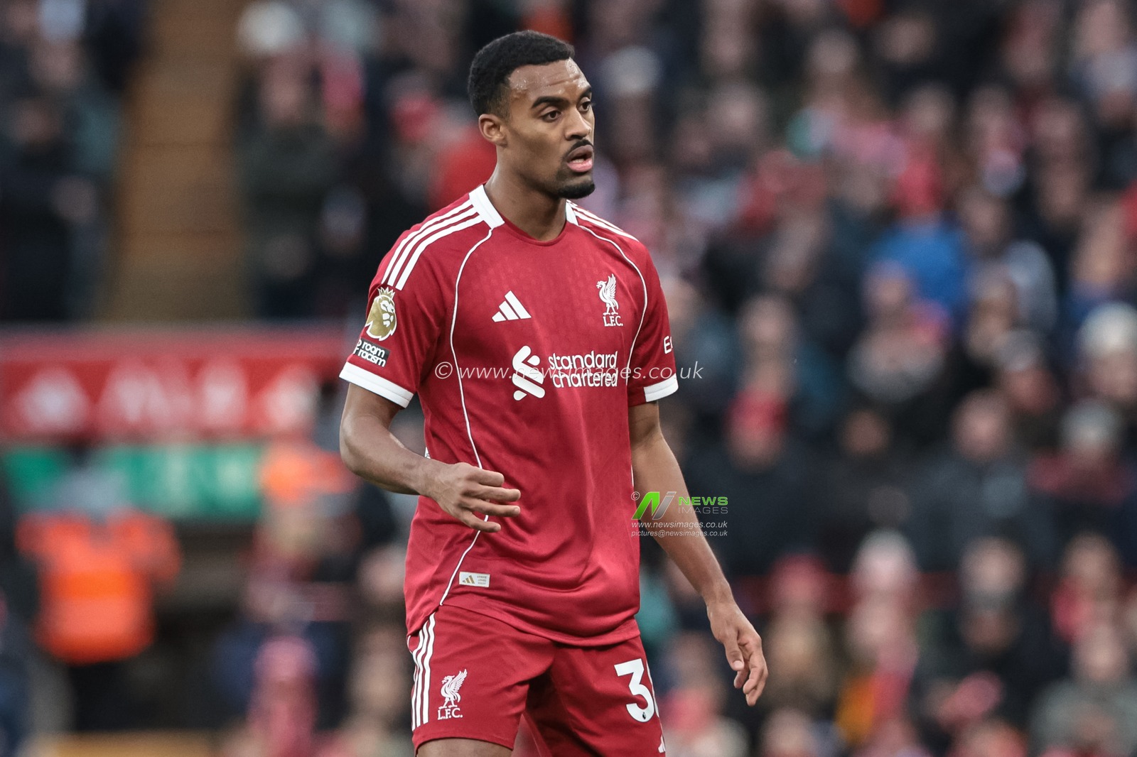 Ryan Gravenberch of Liverpool during the Premier League match Liverpool vs Wolverhampton Wanderers at Anfield, Liverpool, United Kingdom, 27th December 2025

(Photo by Mark Cosgrove/News Images)

*** GER AUT SUI OUT ***