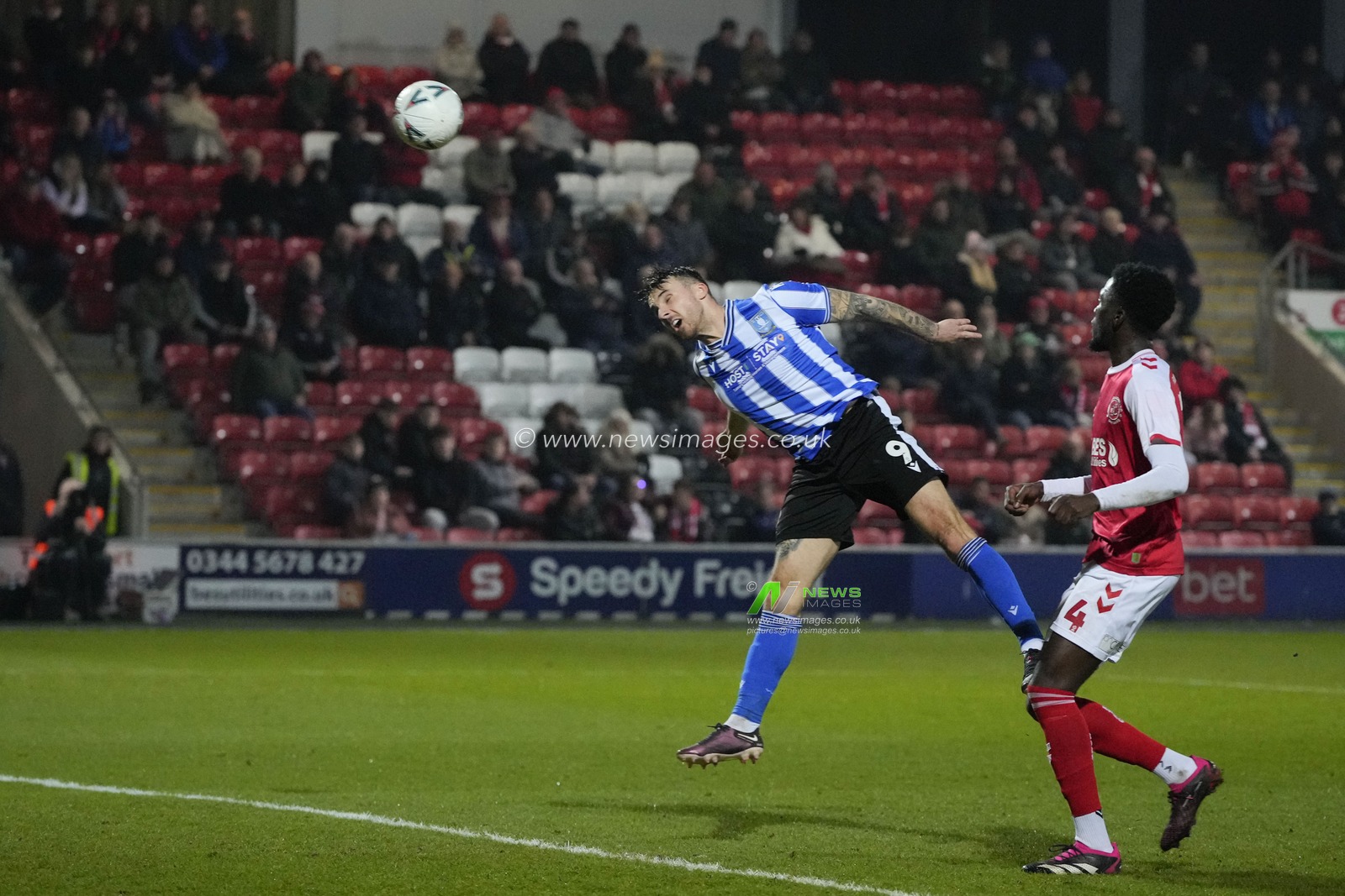 Lee Gregory #9 of Sheffield Wednesday has a header come back off the Fleetwood Town crossbar during the Emirates FA Cup Fourth Round Reply match Fleetwood Town vs Sheffield Wednesday at Highbury Stadium, Fleetwood, United Kingdom, 7th February 2023

(Photo by Steve Flynn/News Images)