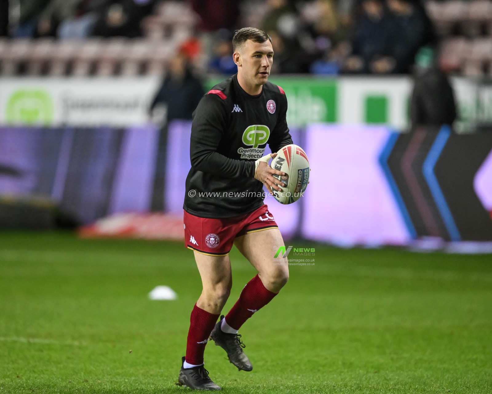 Harry Smith of Wigan Warriors during pre match warm up ahead of the Betfred Super League Round 1 match Wigan Warriors vs Leigh Leopards at The Brick Community Stadium, Wigan, United Kingdom, 13th February 2025

(Photo by Craig Thomas/News Images)