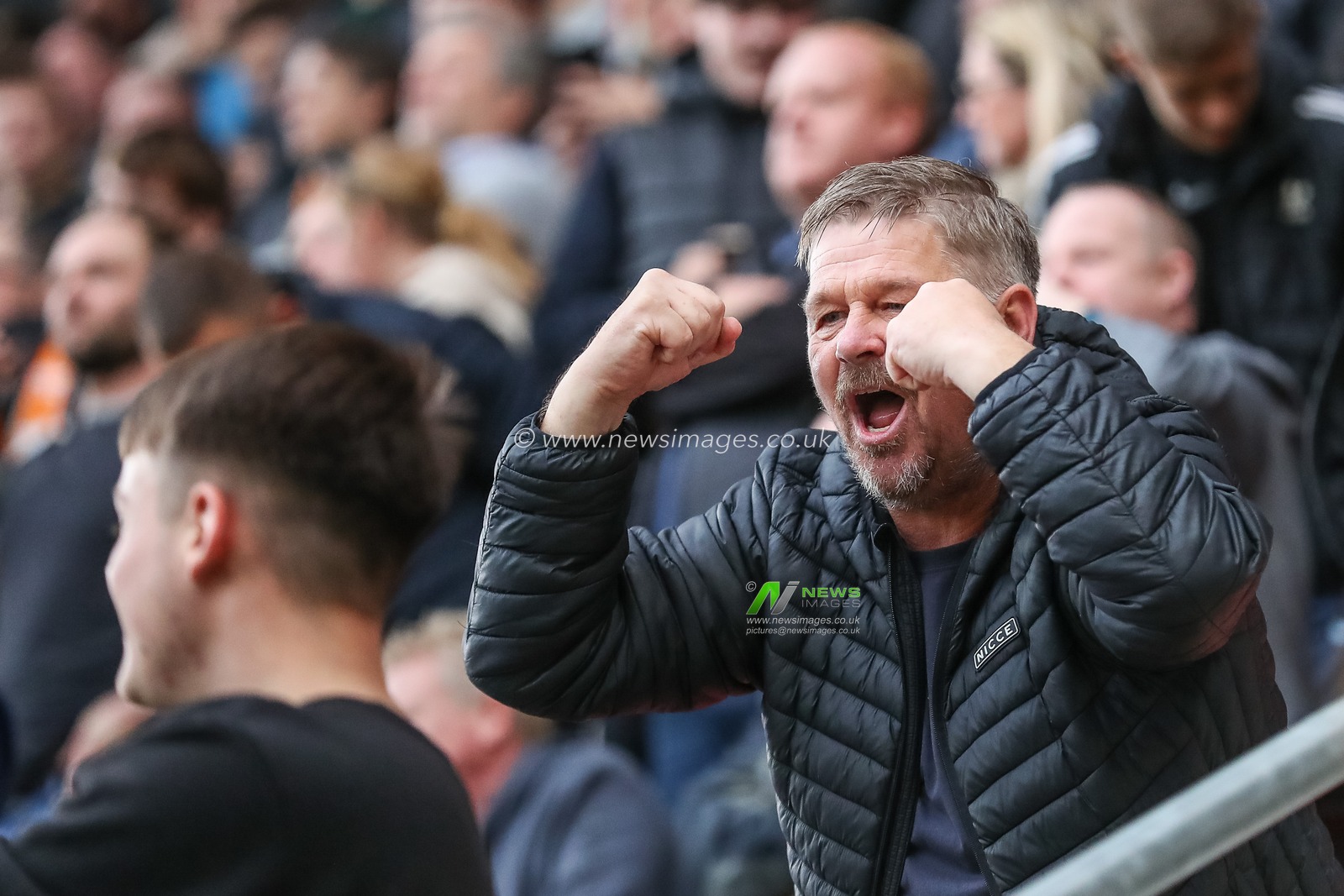 Hull City fans celebrate Ozan Tufan #7 of Hull City goal to make it 1-4 during the Sky Bet Championship match Rotherham United vs Hull City at New York Stadium, Rotherham, United Kingdom, 22nd October 2022

(Photo by Gareth Evans/News Images)