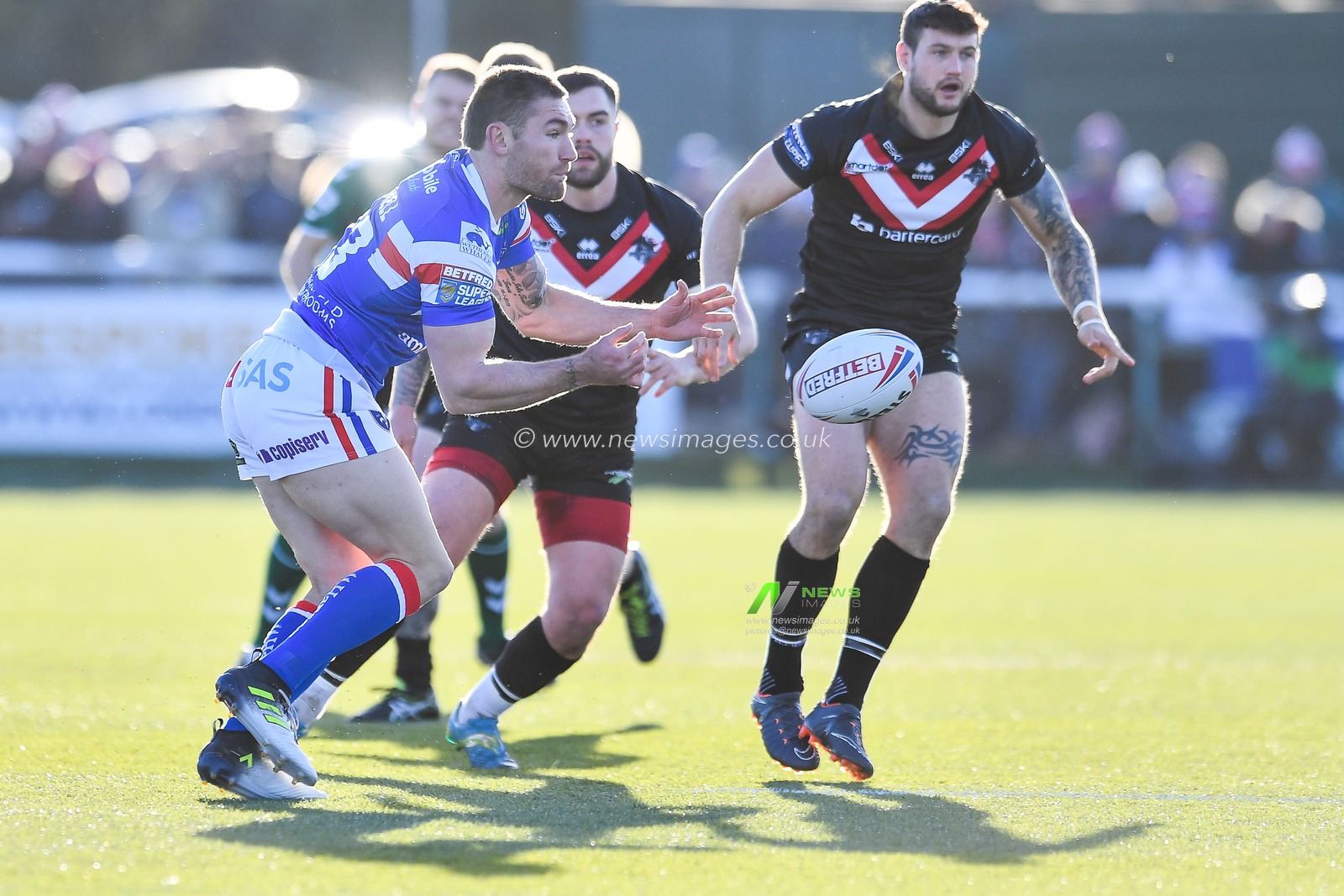 3rd February 2019 , Trailfinders Sports Ground, London, England; Betfred Super League, Round 1, London Broncos vs Wakefield Trinity ; Tyler Randell (13) of Wakefield Trinity in action during todays match


Credit: Craig Thomas/News Images