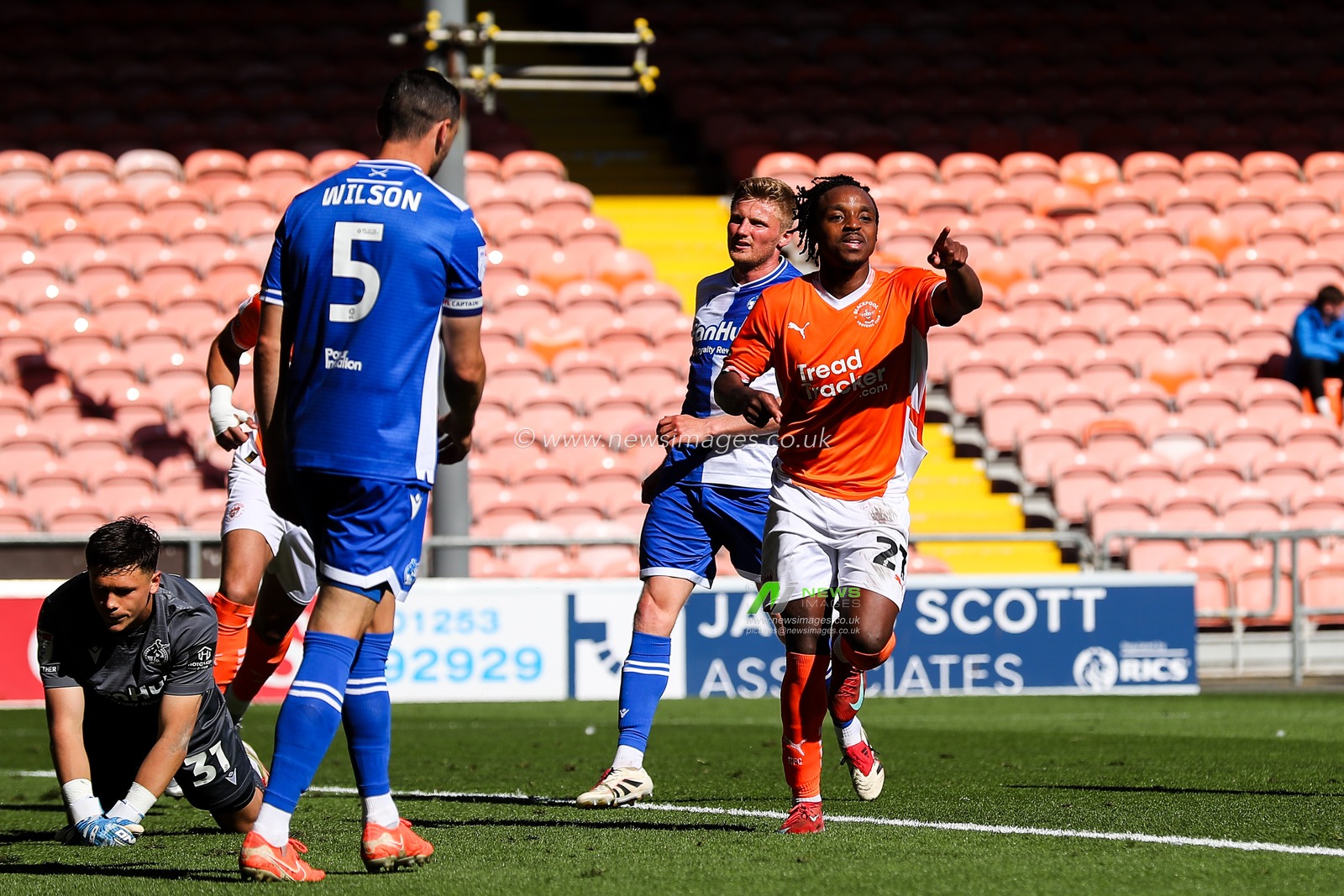 Niall Ennis of Blackpool celebrates his goal to make it 3-1 during the Sky Bet League 1 match Blackpool vs Bristol Rovers at Bloomfield Road, Blackpool, United Kingdom, 3rd May 2025

(Photo by Gareth Evans/News Images)